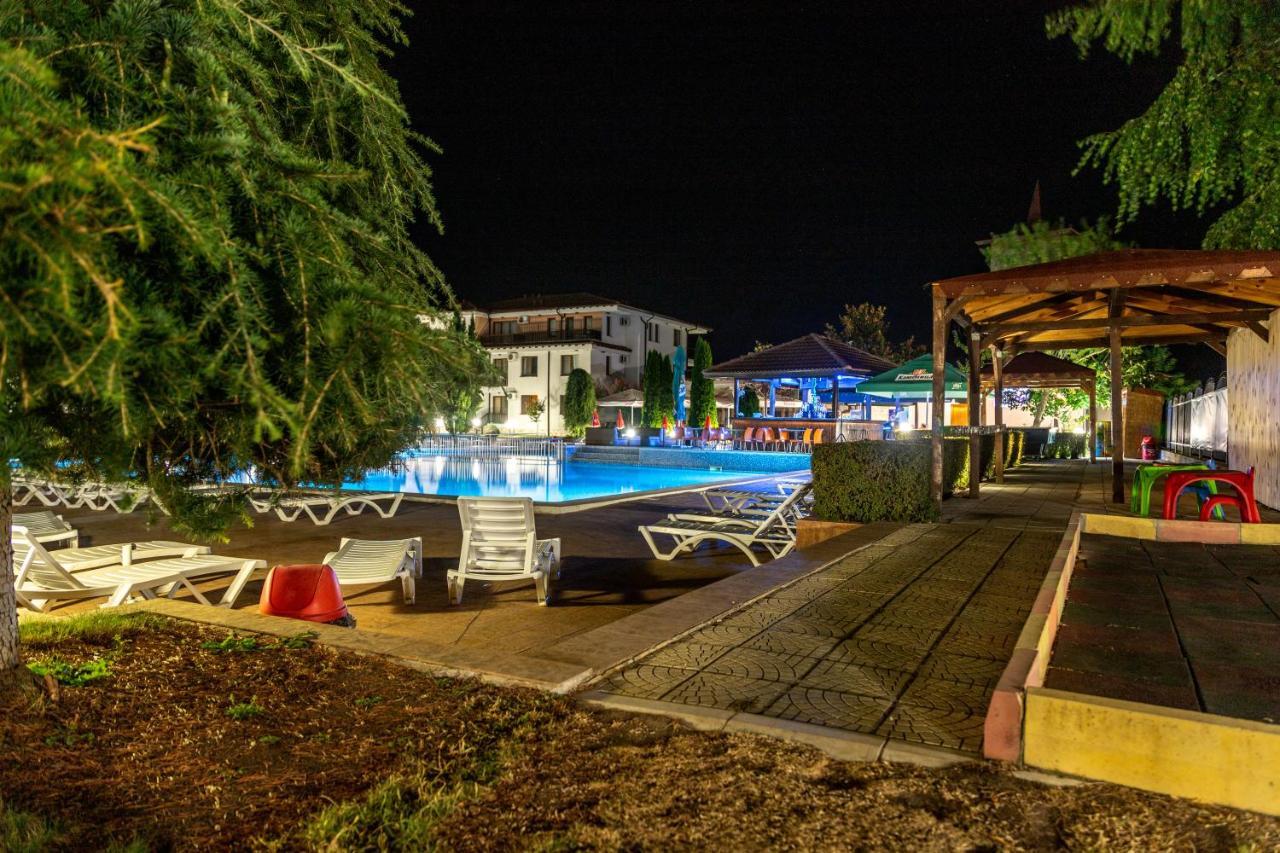 Harmony Hills Kolevi Apartments روغاشيفو المظهر الخارجي الصورة