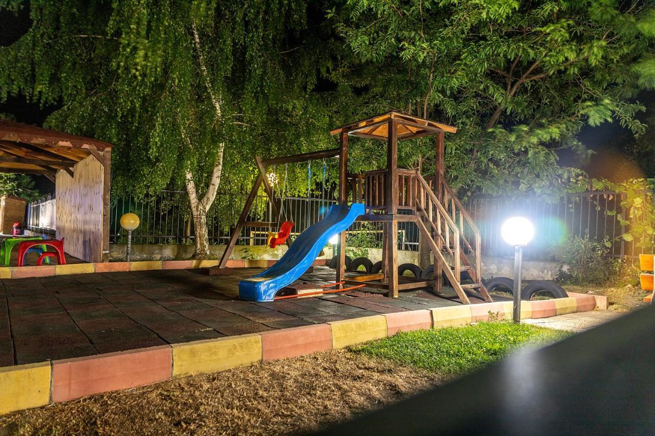 Harmony Hills Kolevi Apartments روغاشيفو المظهر الخارجي الصورة