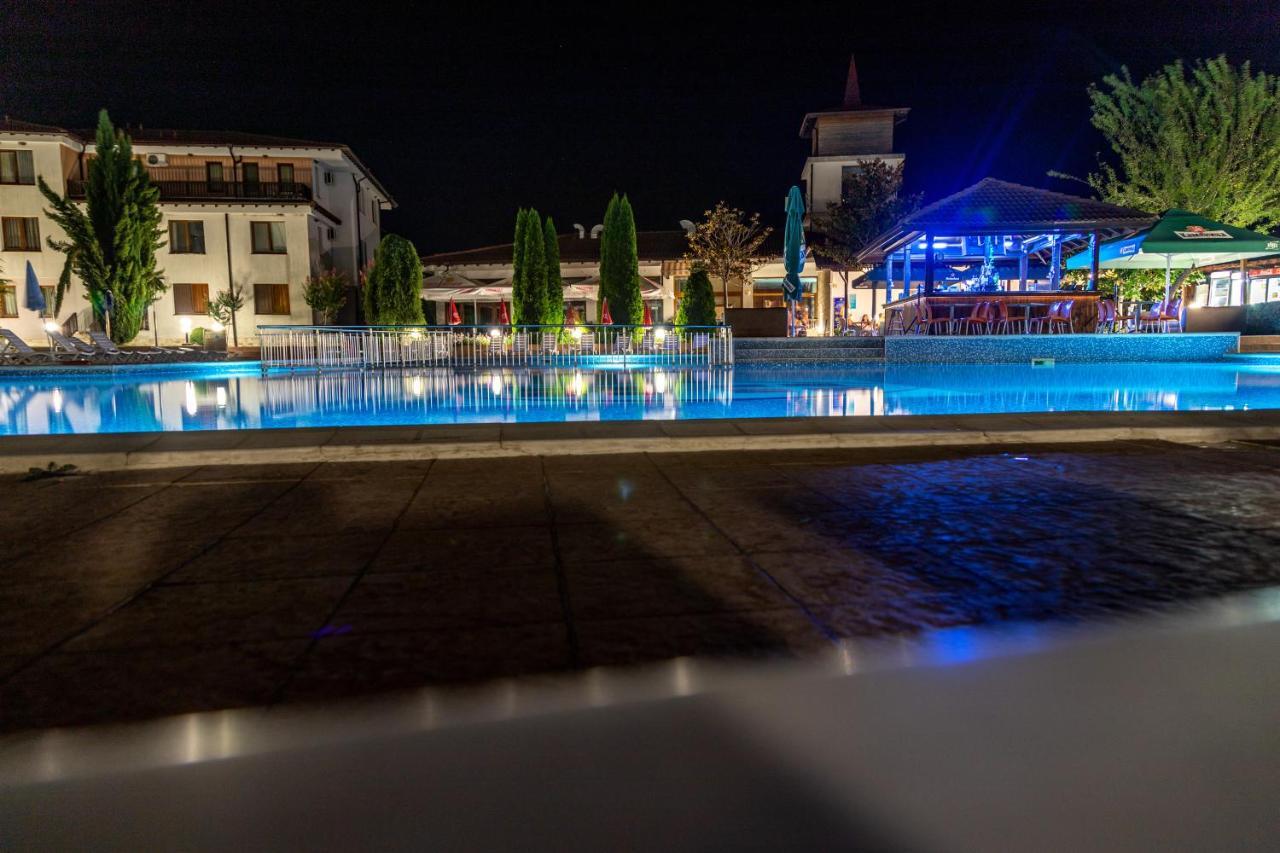 Harmony Hills Kolevi Apartments روغاشيفو المظهر الخارجي الصورة